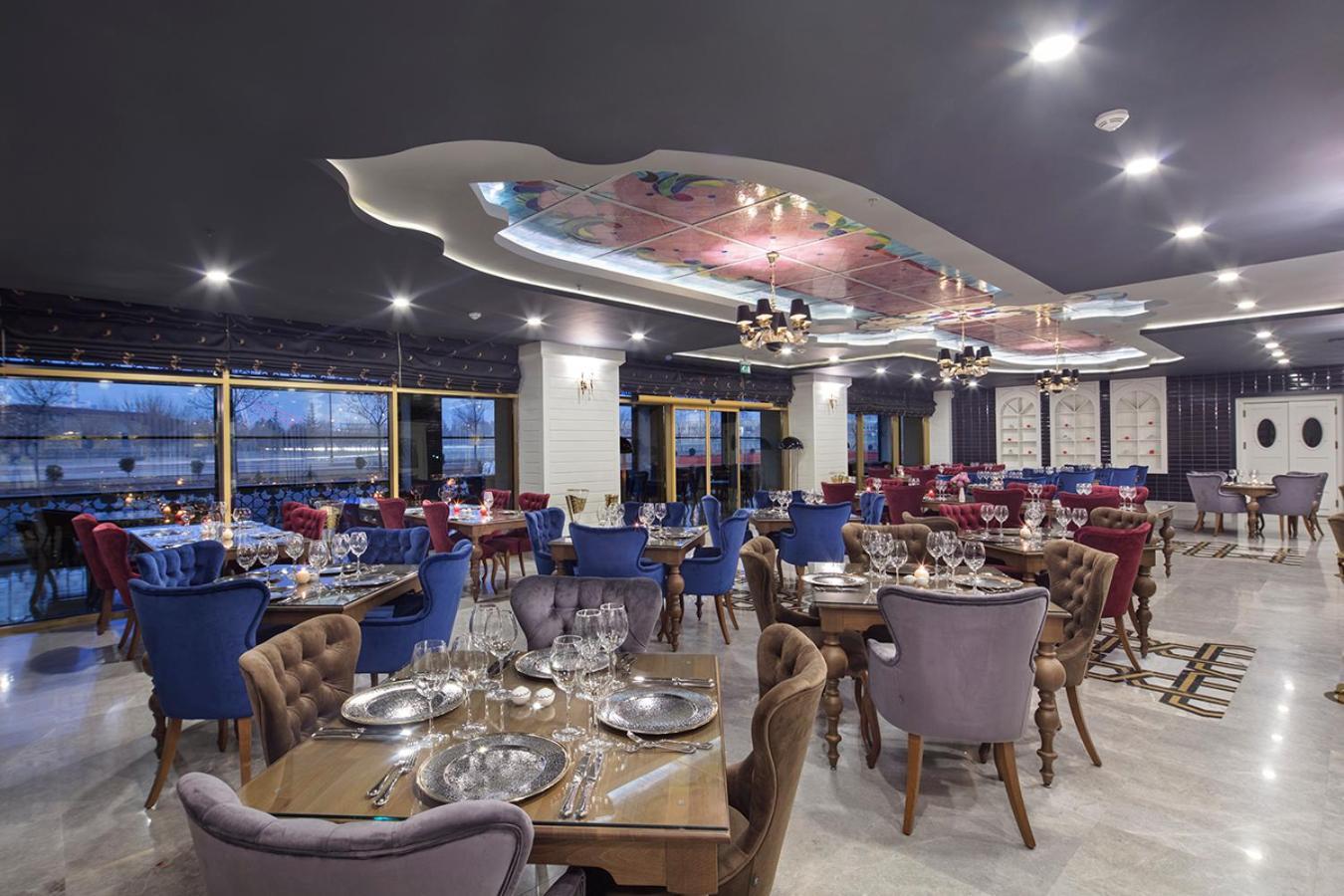 Hotel Grand Millennium Konya Exterior foto