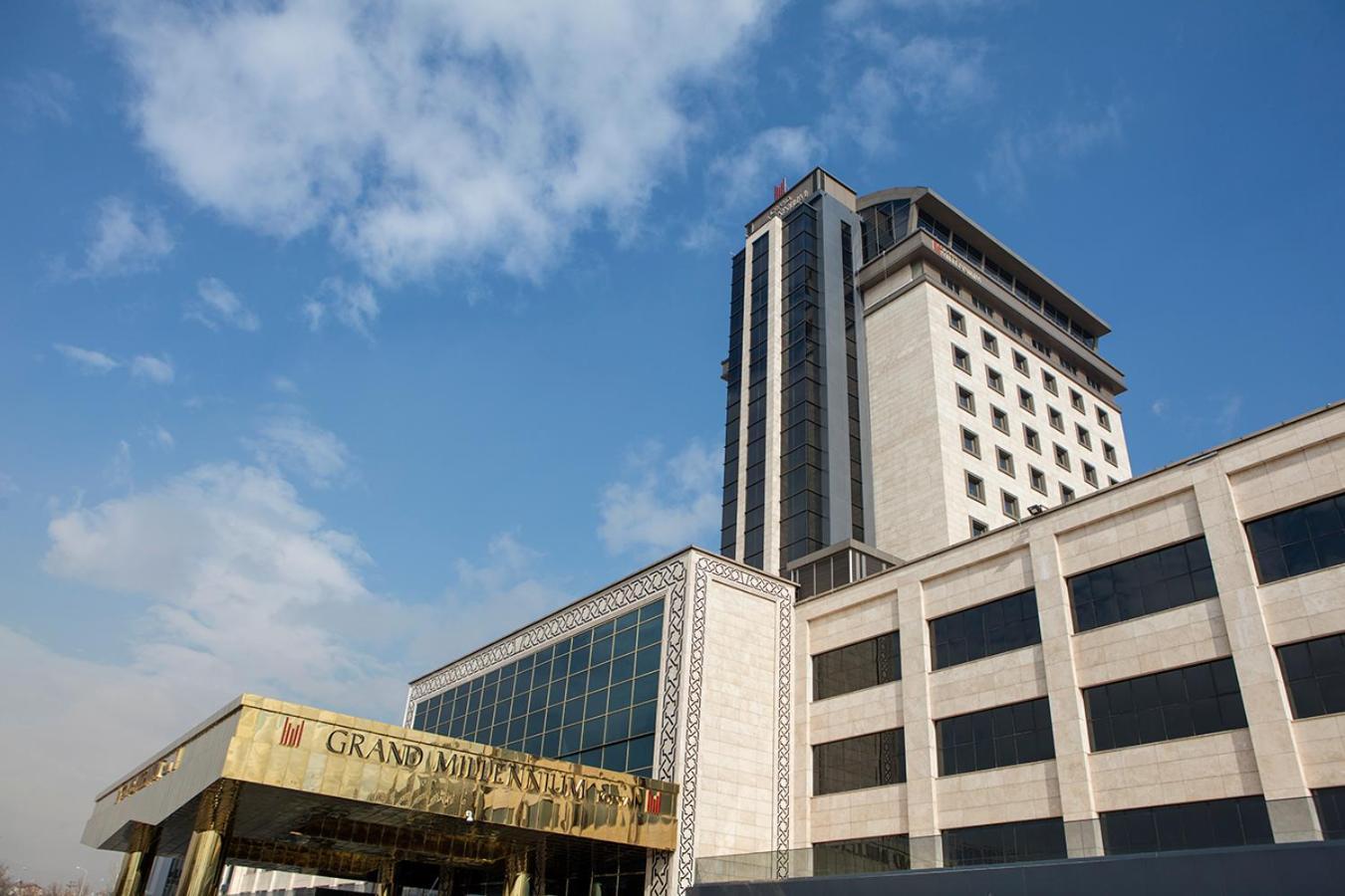 Hotel Grand Millennium Konya Exterior foto